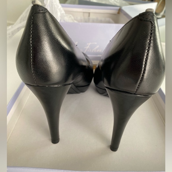 Brand New Marc Fisher Black Leather Sidney Heels Size 6.5 W - Picture 4 of 7